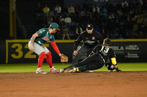 Diablos vs Pericos