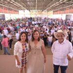 Diputada Naomi Santos rinde cuentas al distrito de Minatitlán WhatsApp Image 2026-07-25 at 3.21.22 PM
